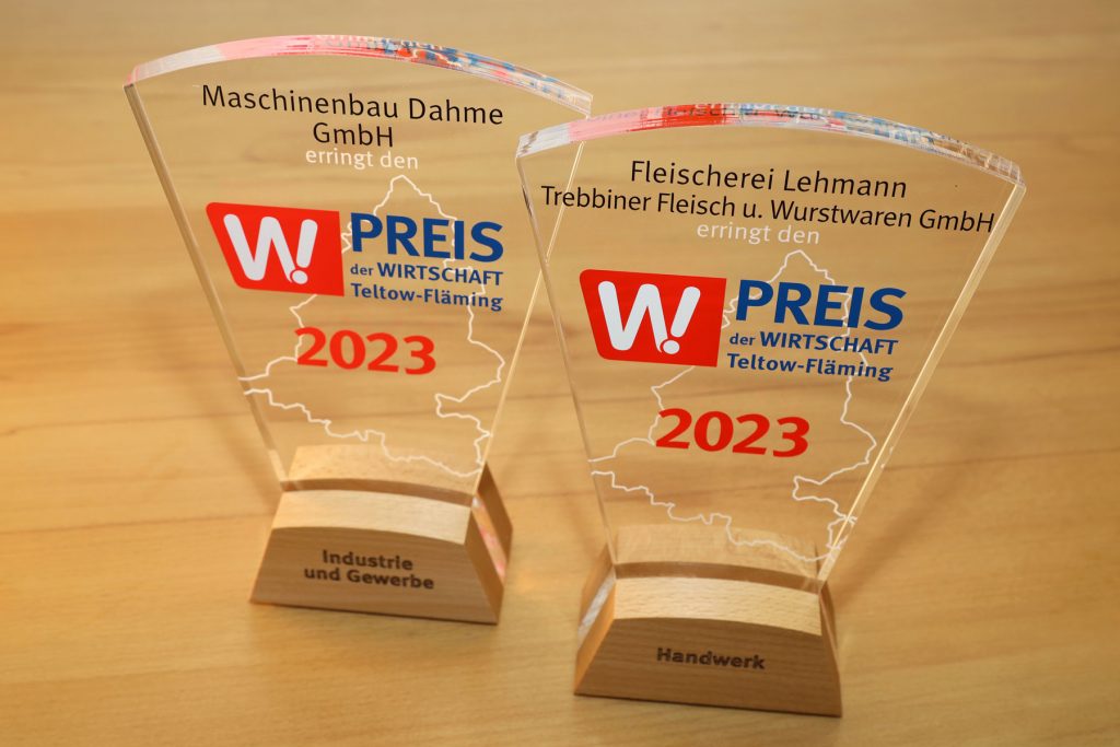 Pokale Preis der Wirtschaft Teltow-Fläming 2023