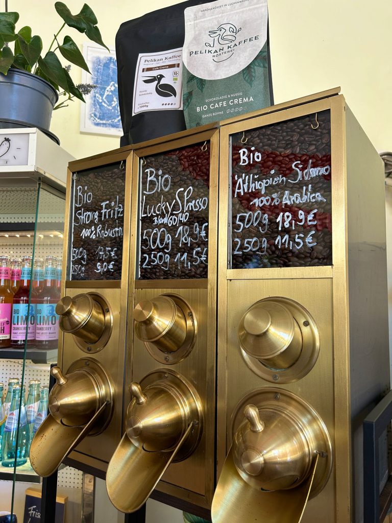 Jurybesuch bei der Pelikan Kaffee Rösterei