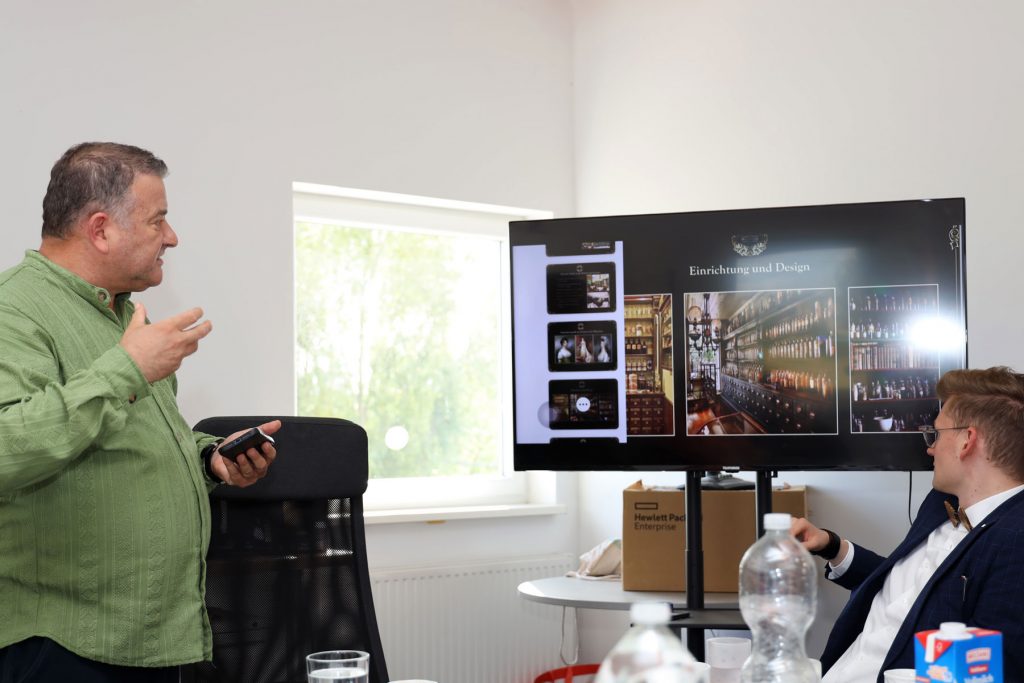 Jurybesuch bei der Royal Orient Cosmetic GmbH