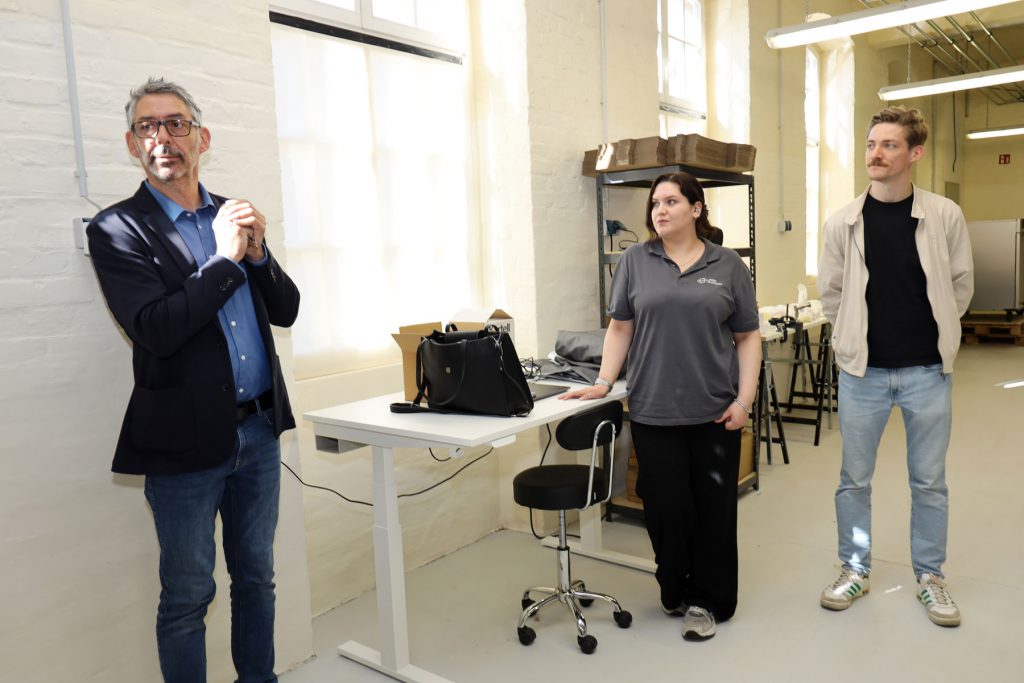 Jurybesuch bei der Lifelike Prosthetics GmbH