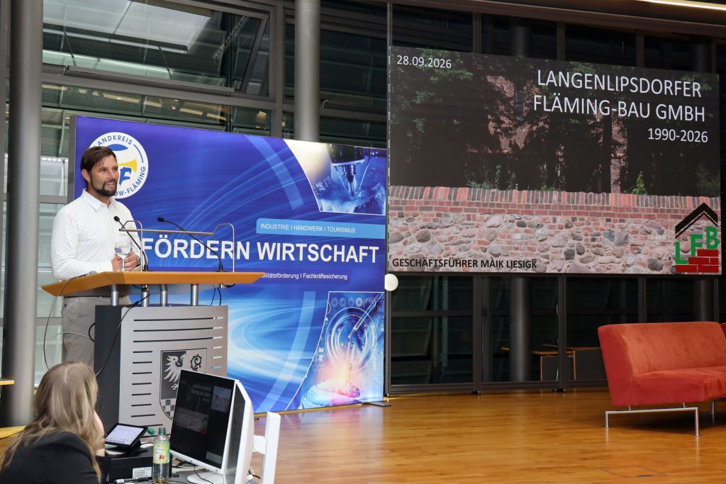 Maik Liesig von der Langenlipsdorfer Fläming-Bau GmbH